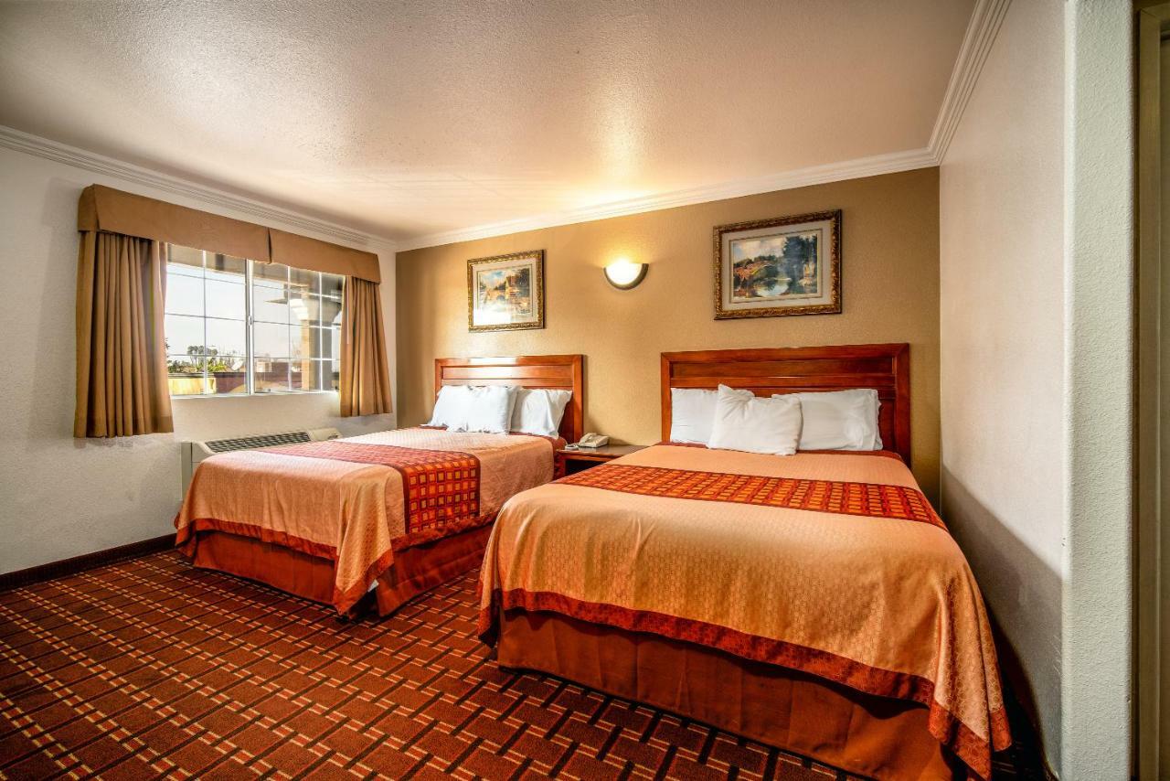 Regency Inn & Suites Downey Kültér fotó